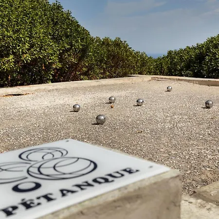 Velanidies Villa Ioulis