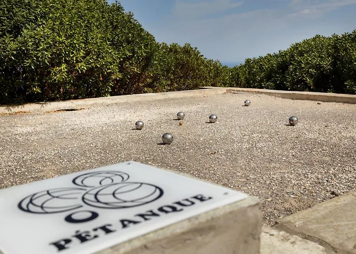 Velanidies Villa Ioulis